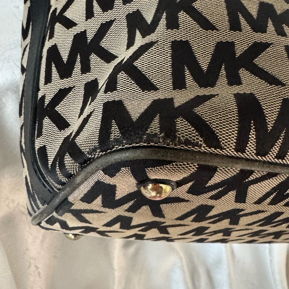 Michael Kors Monogram Tan and Black Jet Set Tote